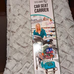 New Totes babies car seat carrier NWT